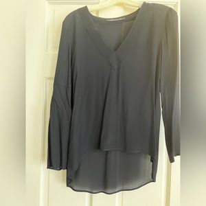 🛍️Zara black v neck top